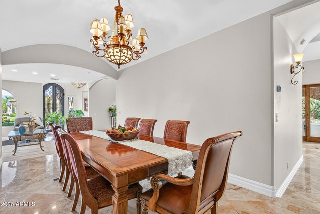 2900 E JADE Place, Chandler, AZ 85286