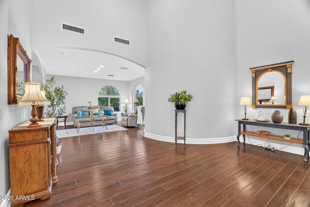 2900 E JADE Place, Chandler, AZ 85286