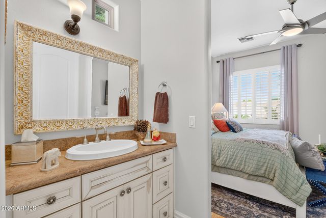 2900 E JADE Place, Chandler, AZ 85286