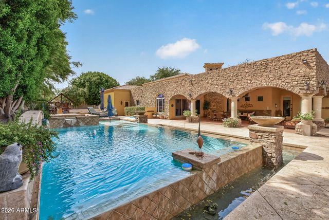 2900 E JADE Place, Chandler, AZ 85286