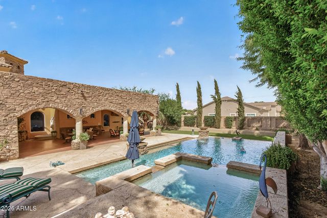 2900 E JADE Place, Chandler, AZ 85286