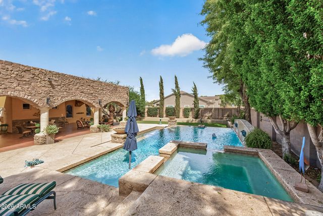 2900 E JADE Place, Chandler, AZ 85286
