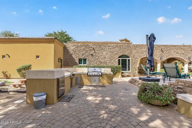 2900 E JADE Place, Chandler, AZ 85286