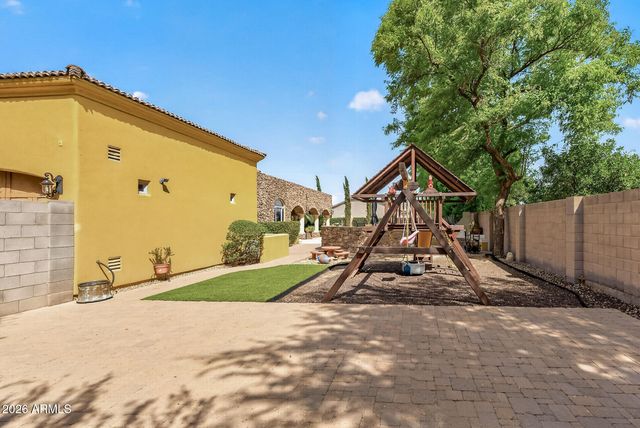 2900 E JADE Place, Chandler, AZ 85286
