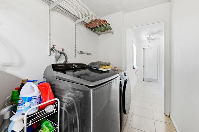 6277 Country Fair Circle, Boynton Beach, FL 33437