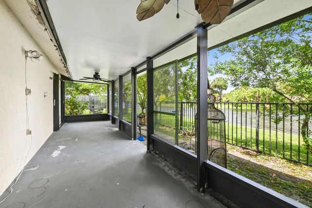 6277 Country Fair Circle, Boynton Beach, FL 33437