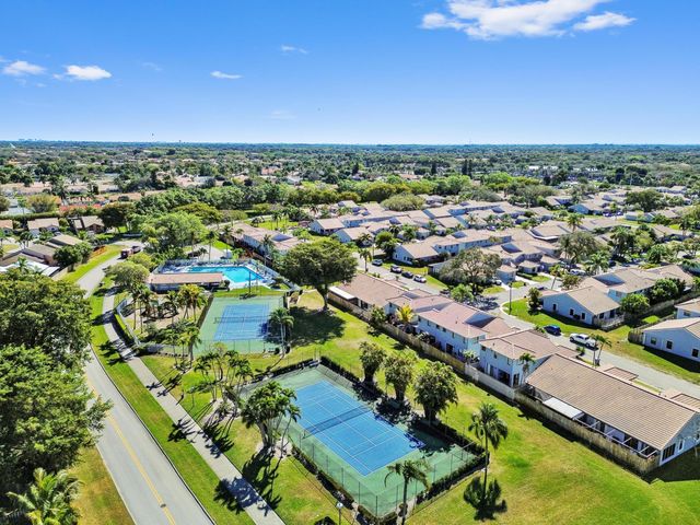 6277 Country Fair Circle, Boynton Beach, FL 33437