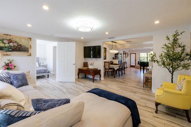 4925 REMINGTON DRIVE, Sarasota, FL 34234