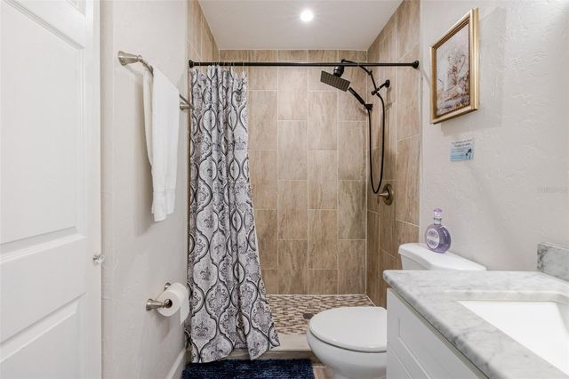 4925 REMINGTON DRIVE, Sarasota, FL 34234