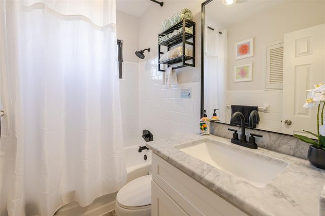 4925 REMINGTON DRIVE, Sarasota, FL 34234