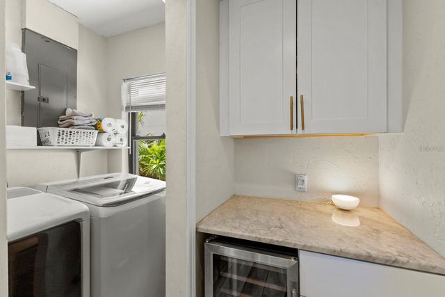 4925 REMINGTON DRIVE, Sarasota, FL 34234