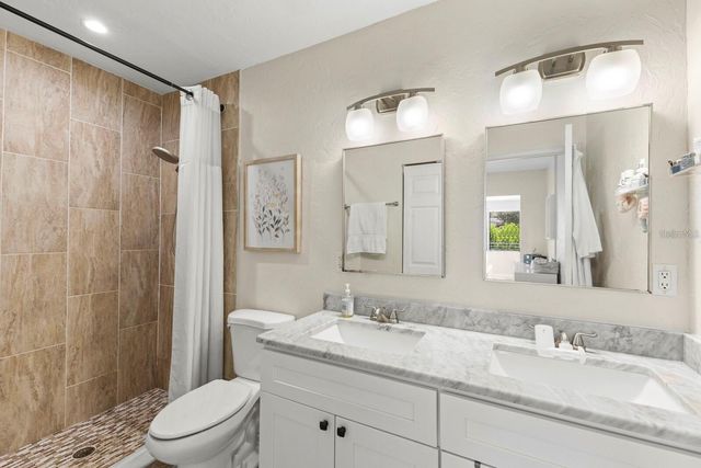 4925 REMINGTON DRIVE, Sarasota, FL 34234