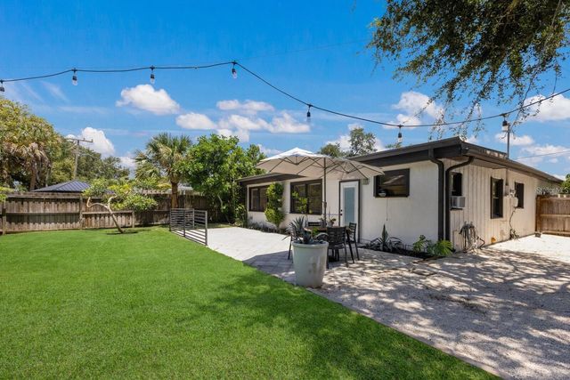 4925 REMINGTON DRIVE, Sarasota, FL 34234