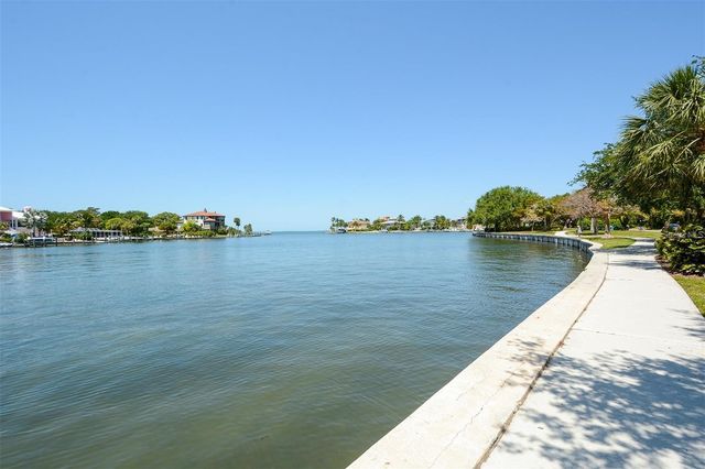 4925 REMINGTON DRIVE, Sarasota, FL 34234