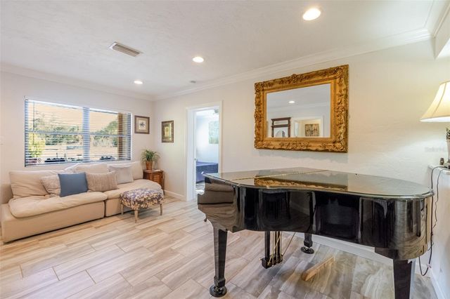 4925 REMINGTON DRIVE, Sarasota, FL 34234