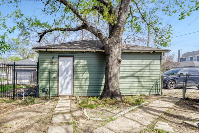 3161 Waldrop Drive, Dallas, TX 75229
