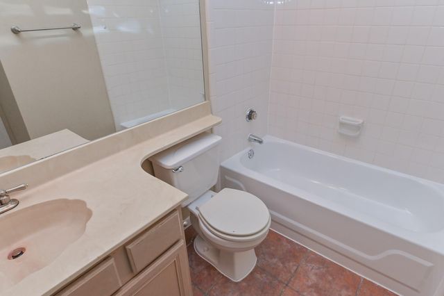 8055 Cambridge Street 7, Houston, TX 77054