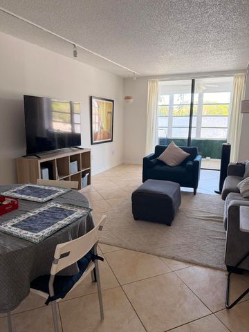 2800 Somerset Drive 201j, Lauderdale Lakes, FL 33311