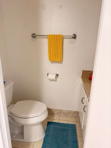 2800 Somerset Drive 201j, Lauderdale Lakes, FL 33311