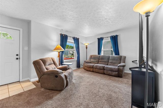 346 12th Street, Wood River, IL 62095