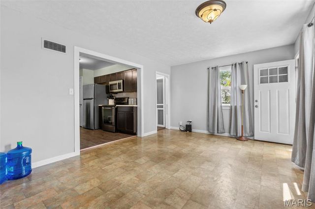 346 12th Street, Wood River, IL 62095