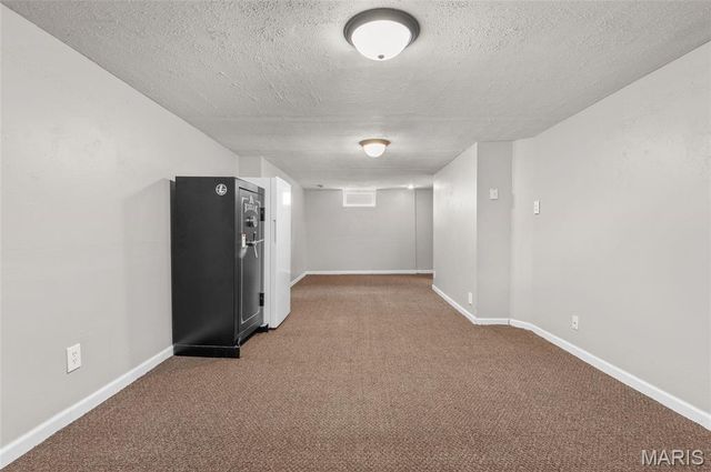 346 12th Street, Wood River, IL 62095