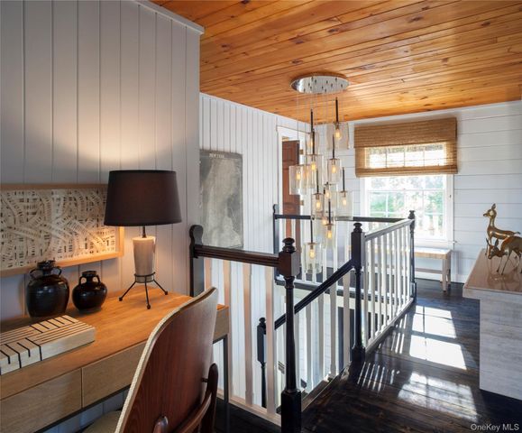 21 BRIARWOOD Lane, Millerton, NY 12546