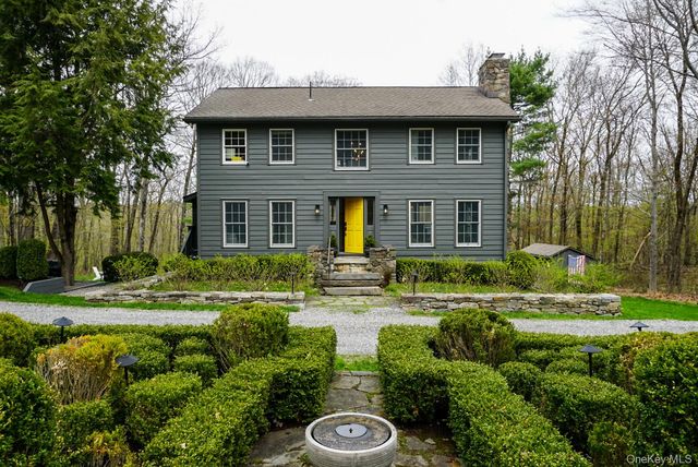 21 BRIARWOOD Lane, Millerton, NY 12546