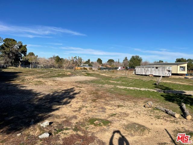 12399 E AVE V-12, Pearblossom, CA 93553