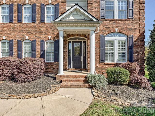 4221 Barons Court, Harrisburg, NC 28075