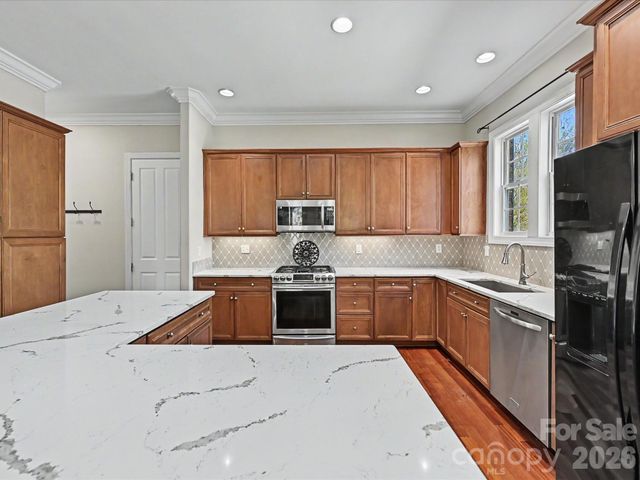 4221 Barons Court, Harrisburg, NC 28075