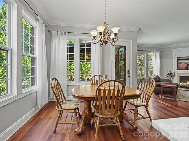 4221 Barons Court, Harrisburg, NC 28075