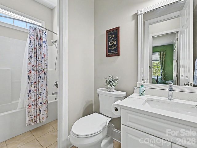 4221 Barons Court, Harrisburg, NC 28075