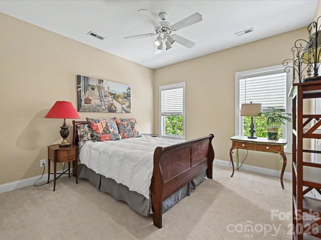 4221 Barons Court, Harrisburg, NC 28075