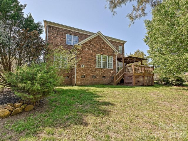 4221 Barons Court, Harrisburg, NC 28075