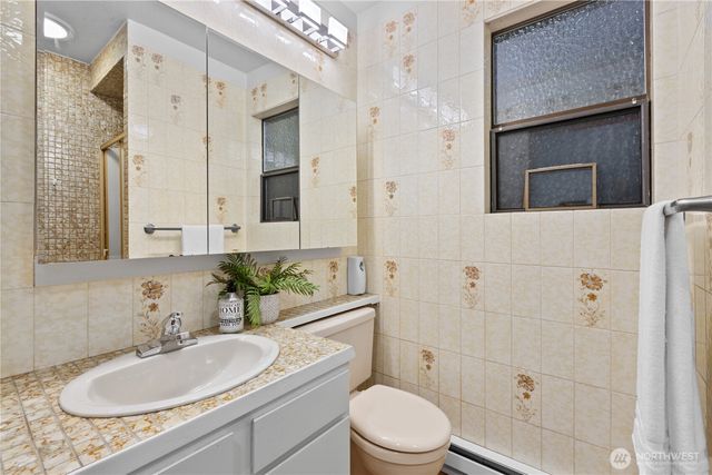 111 Grand View Lane, Bellingham, WA 98229