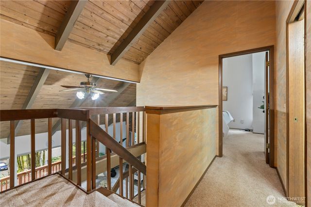 111 Grand View Lane, Bellingham, WA 98229