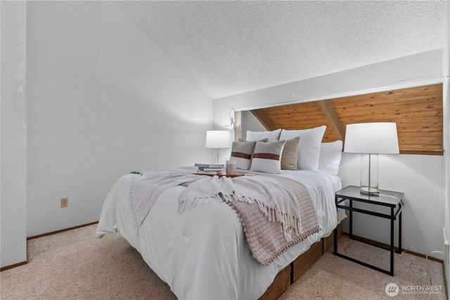 111 Grand View Lane, Bellingham, WA 98229