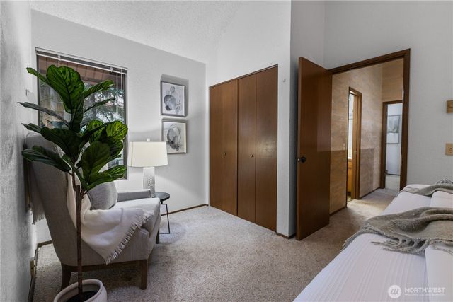 111 Grand View Lane, Bellingham, WA 98229