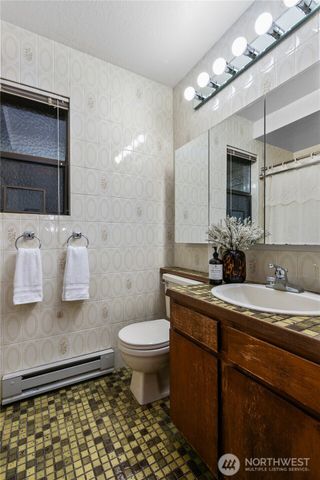 111 Grand View Lane, Bellingham, WA 98229