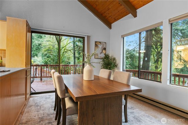 111 Grand View Lane, Bellingham, WA 98229