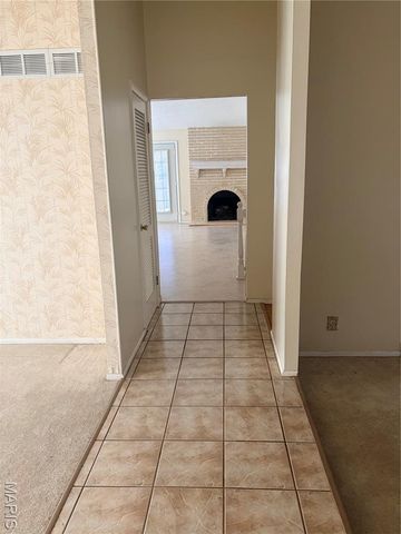 5172 Trailbend Drive, Florissant, MO 63033