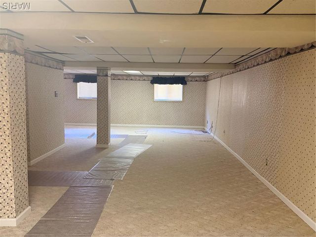 5172 Trailbend Drive, Florissant, MO 63033