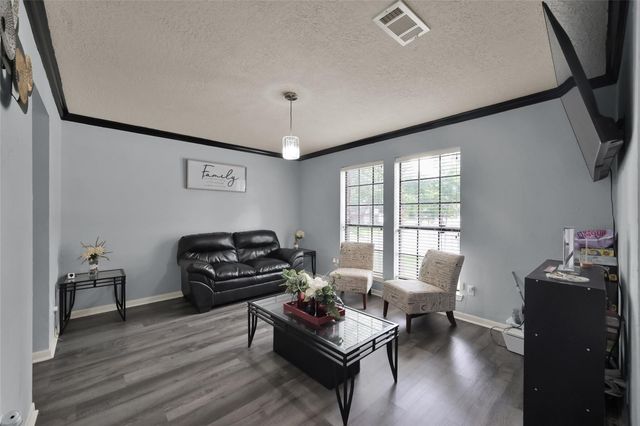 2819 Lexington Woods Drive, Spring, TX 77373