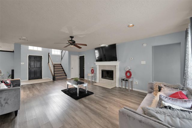 2819 Lexington Woods Drive, Spring, TX 77373