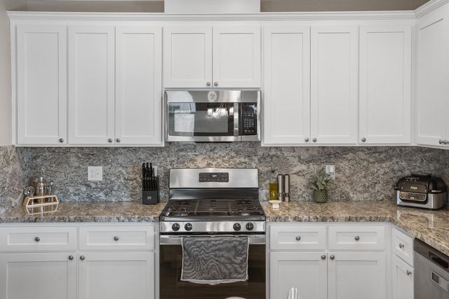 650 Morning Glory Cir, Ione, CA 95640