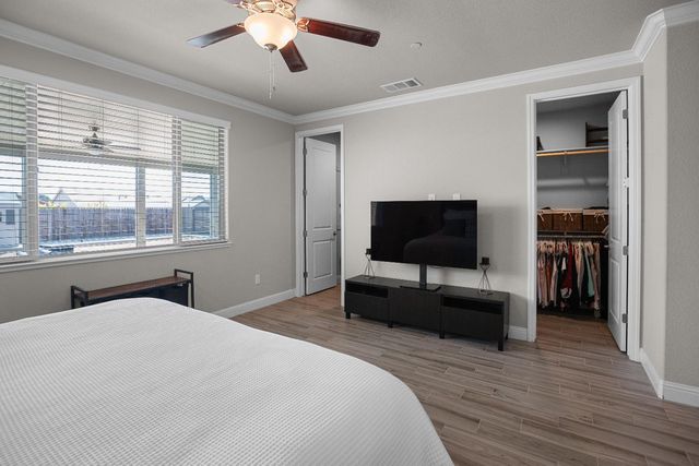 650 Morning Glory Cir, Ione, CA 95640