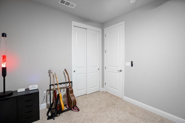 650 Morning Glory Cir, Ione, CA 95640