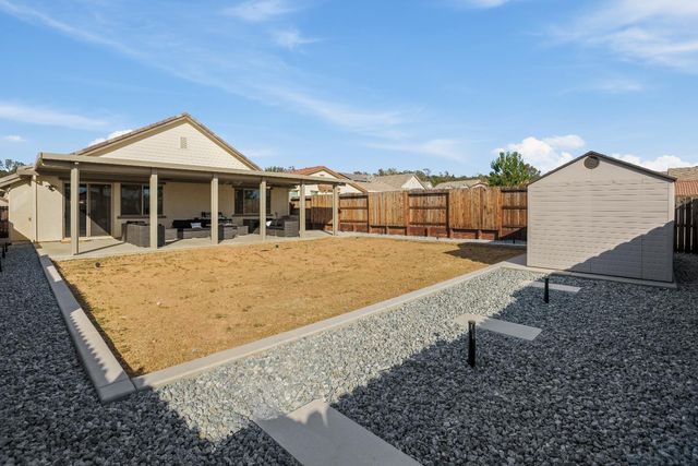 650 Morning Glory Cir, Ione, CA 95640