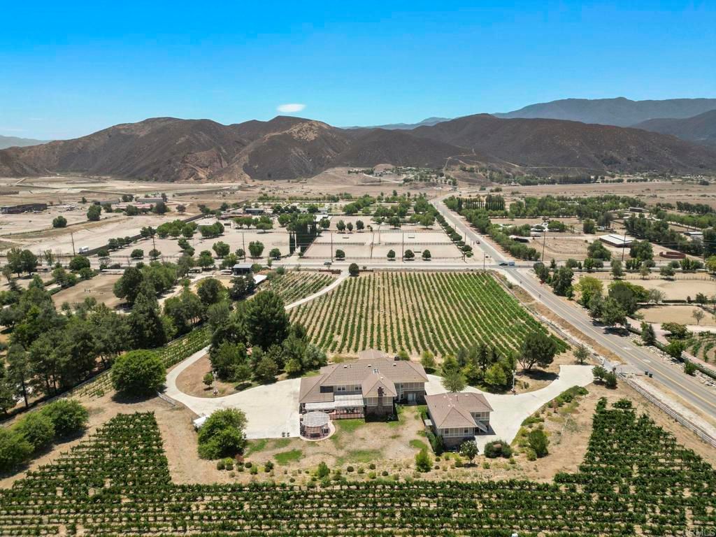 36910 Pauba Rd, Temecula, CA 92592 — photo 2